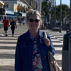 Meet your Posher, Vicki